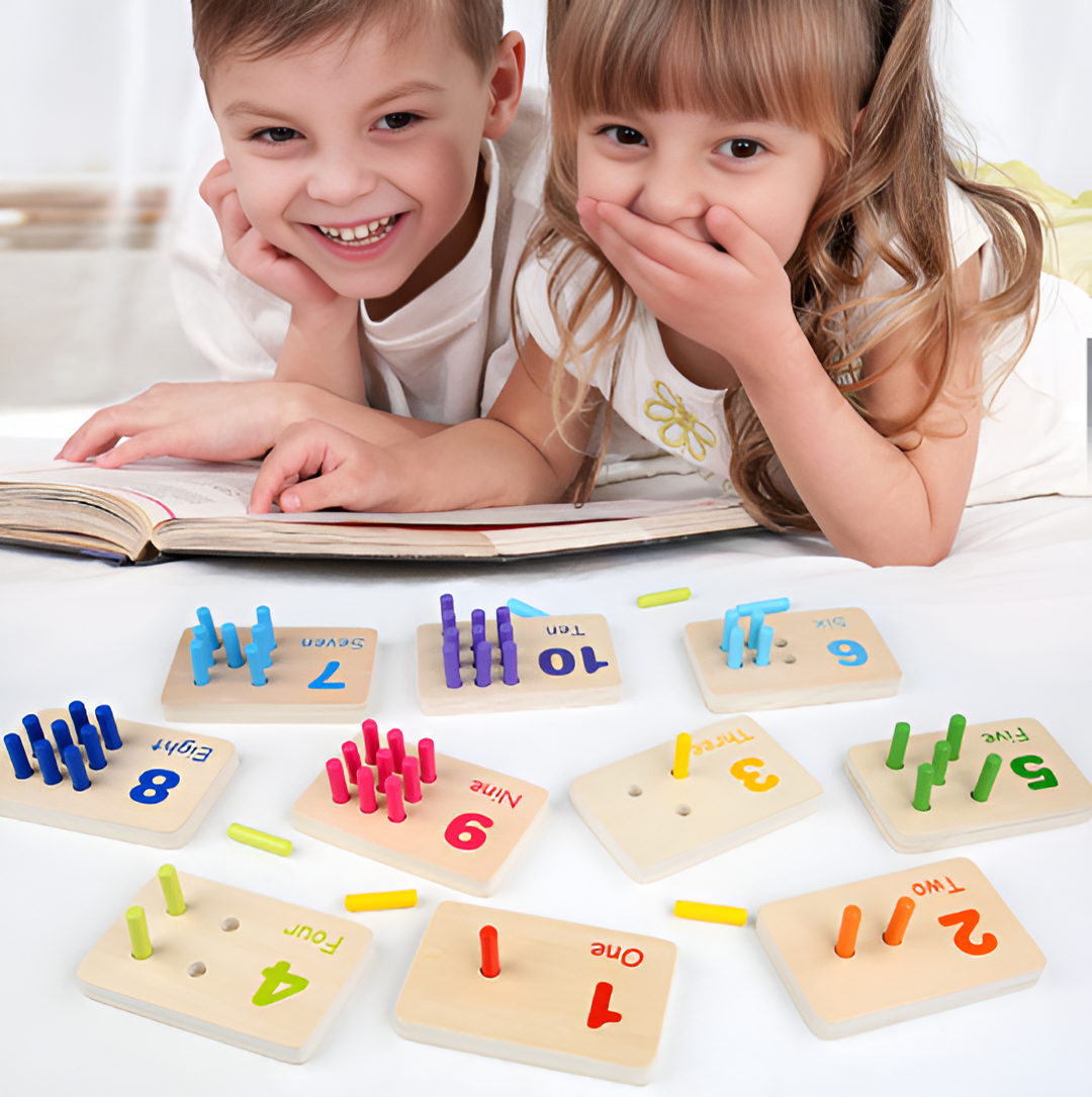 Set Tavole di Conteggio con Piolini in Legno Montessori